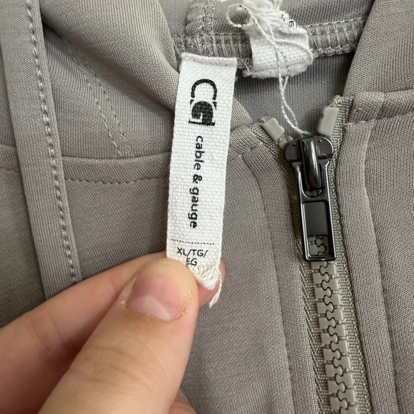 Women’s Hooded Quarter-Zip Sweater - Gray - Picture 8 of 10